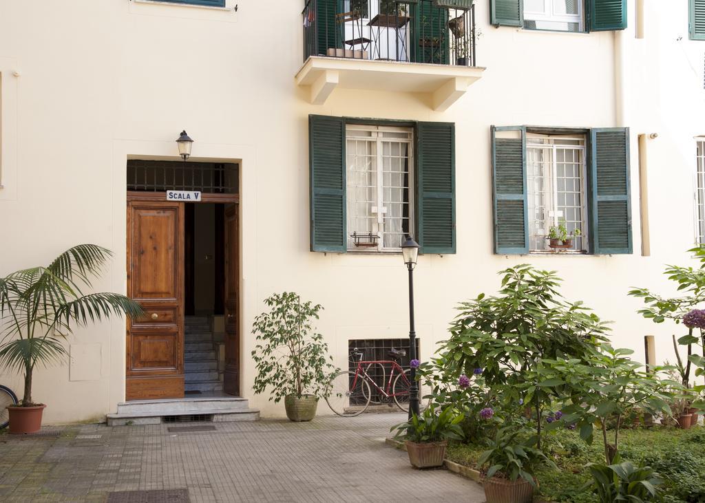 Center 2 Rooms B&B Рим Екстериор снимка